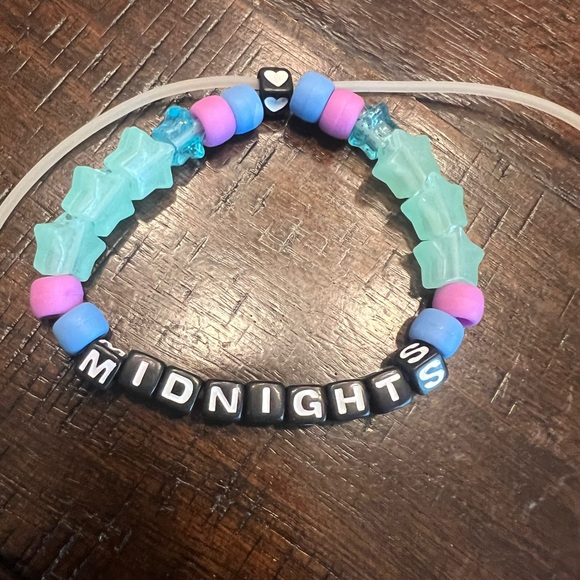 (10 pack, adjustable) Taylor Swift Eras Tour Friendship Bracelets - Picture 12 of 16